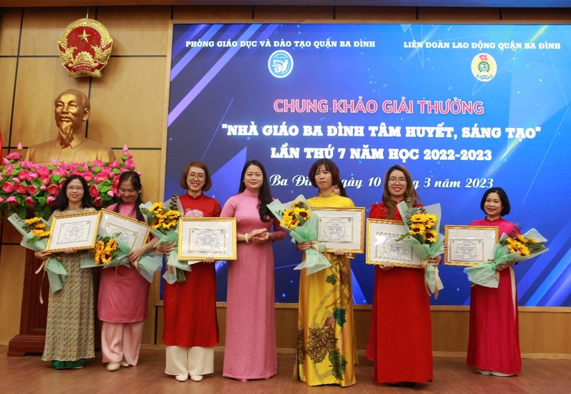 Vinh danh “Nhà giáo Ba Đình tâm huyết, sáng tạo” lần thứ 7 ảnh 3