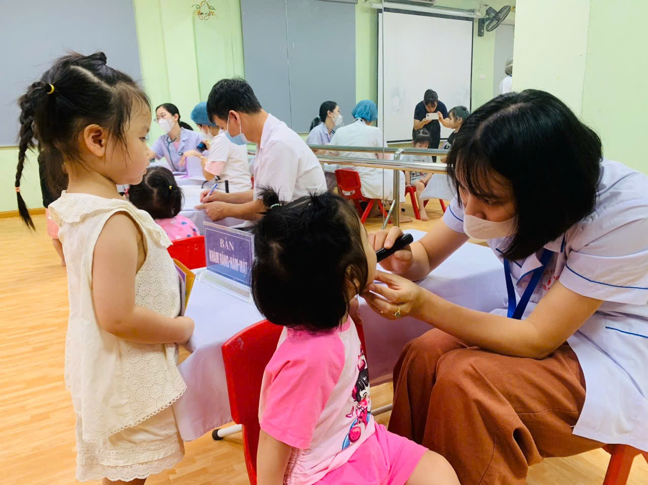 https://mnsaomai.ngocha.edu.vn/UploadFinder/images/2025/9/11/11092025115953_4.png