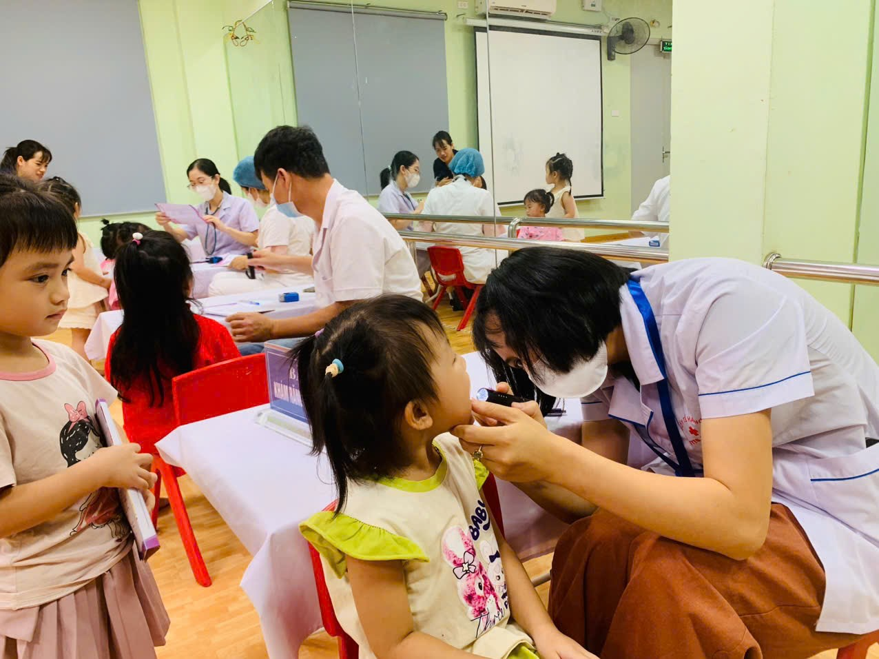https://mnsaomai.ngocha.edu.vn/UploadFinder/images/2025/9/11/11092025115954_15.png